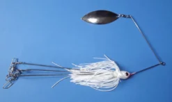 Big Eye Spinnerbaits White Spinnerbait Rig/Silver Blade
